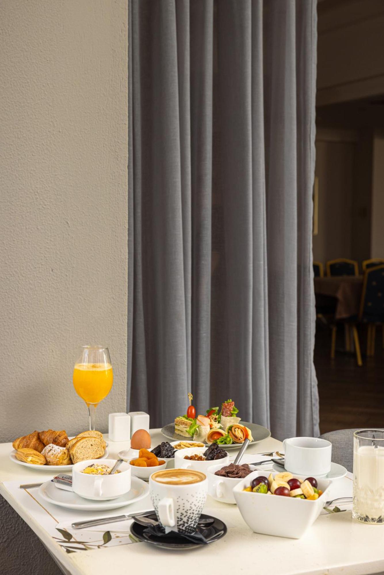 Aeolis Hotel Samos Town Extérieur photo