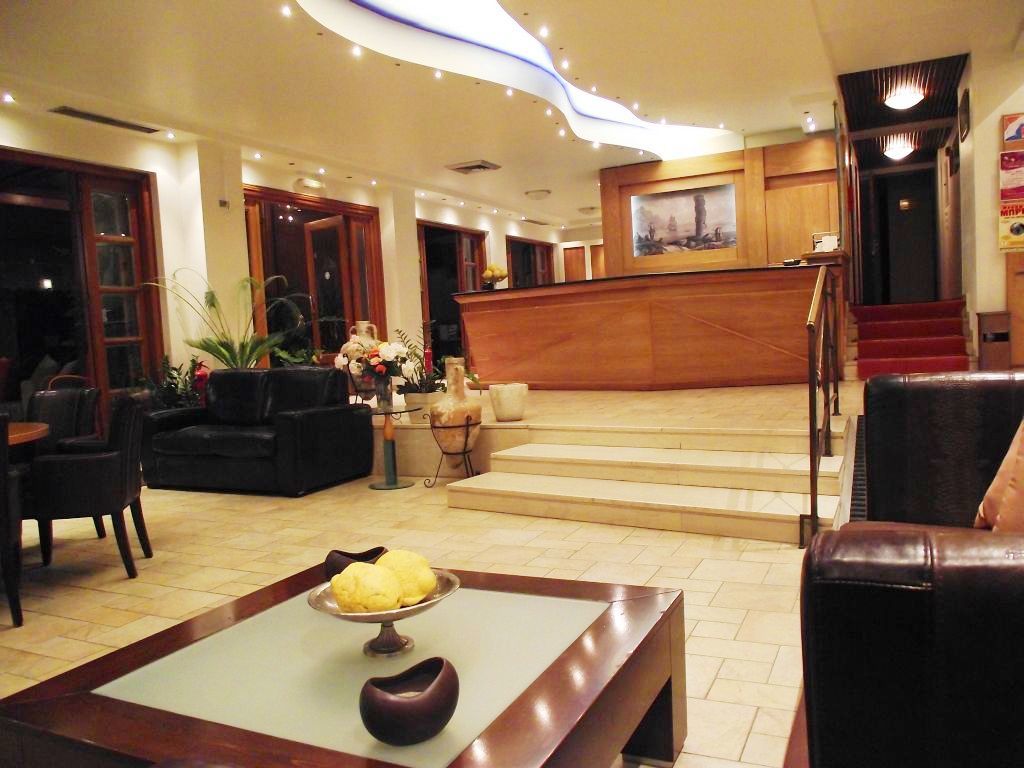 Aeolis Hotel Samos Town Extérieur photo