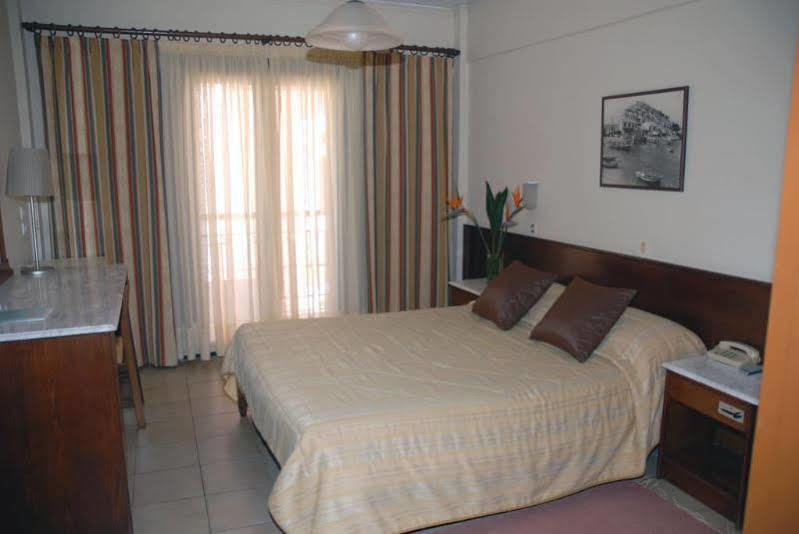 Aeolis Hotel Samos Town Extérieur photo